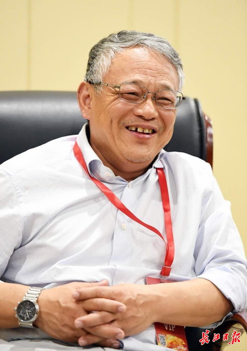 当十二生肖撞上十二星座：一场鸡飞狗跳的文化大乱炖