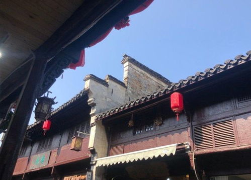 漫步古街：青砖黛瓦的怀旧之旅 (差点迷路)