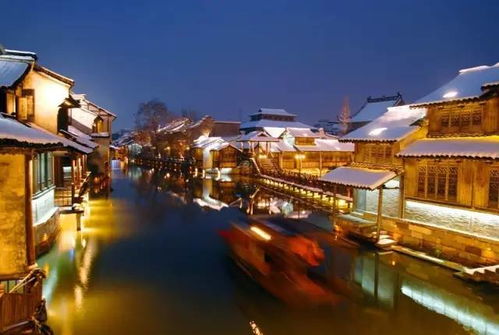 彭城广场：现代化的城市中心...和广场舞大妈