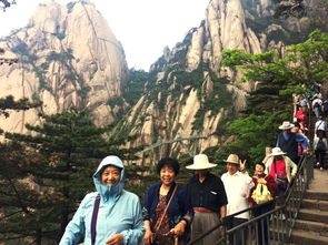 一、 初遇黄山，雨中探秘