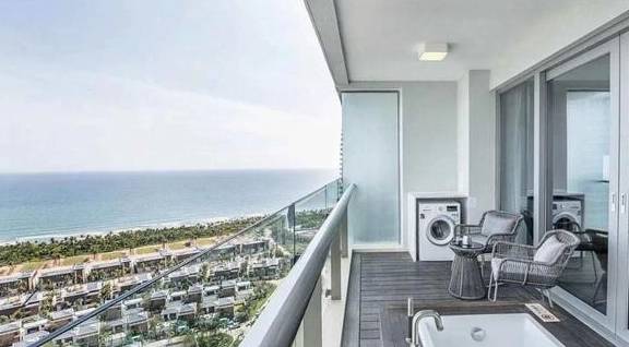 较小户型海景房， 家的温馨