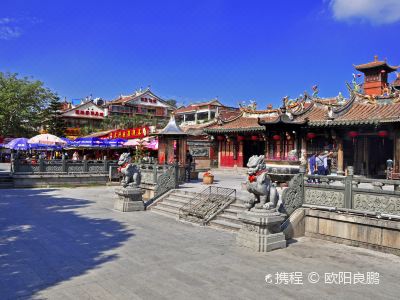精美的雕刻与建筑风格