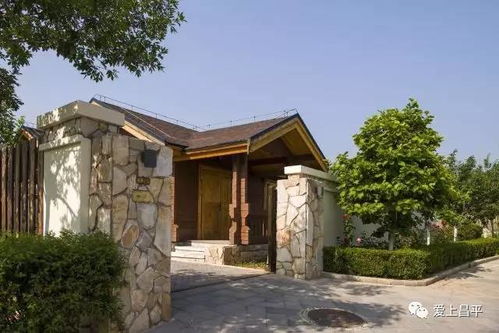 3. 湖畔木屋客栈