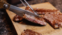 两对儿烤肉：巷子深处的意外收获