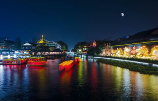 夜游秦淮河， 哦不是护城河