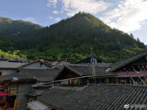 九寨沟:老天爷把调色盘打翻在这里!