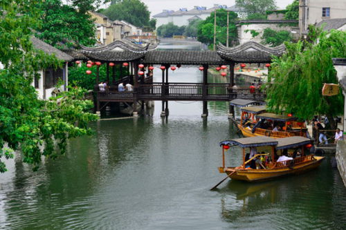三、 5A级景区——红色记忆与免费狂欢 🎖️🆓
