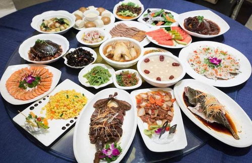 团圆年夜饭，各地风俗盛宴，共度佳节爆款