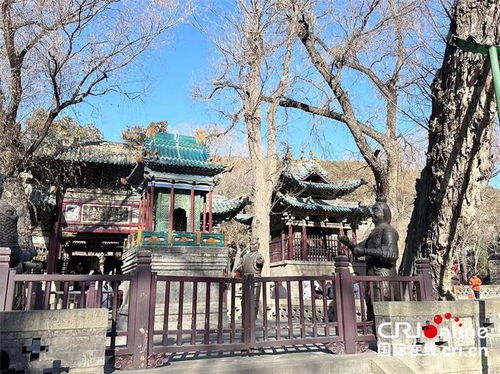 2. 晋祠：古树参天碧水环绕