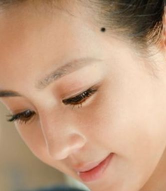 2. 说话声音比爷们还爷们