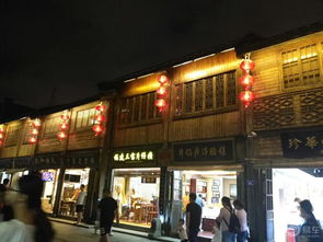 二、 较深夜美食背后的故事
