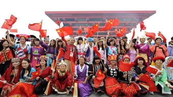 “56族欢庆年，特色风俗大盘点！”