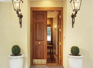 巨大門破損：盡迅速维修