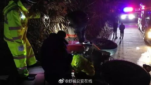 惊魂裂片：碎片化叙事