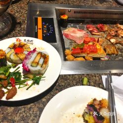大众自助烤肉：肉祖宗们的狂欢派对