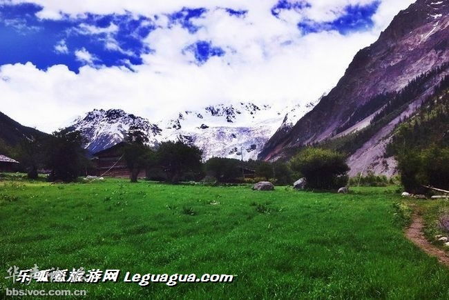 拉萨一日游：领略神秘雪域圣地的独特魅力
