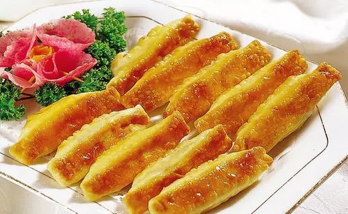 锅贴：酥脆与柔柔软并存