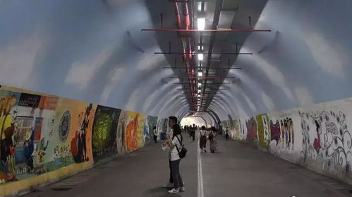 三、 第一幅涂鸦——《芙蓉三弄》