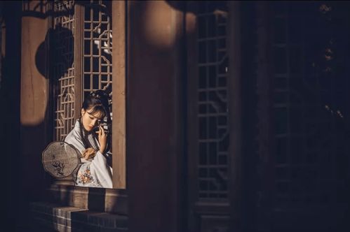 八字无官杀偏财旺女命，食神合官制杀，这样的命格对婚姻有何影响？