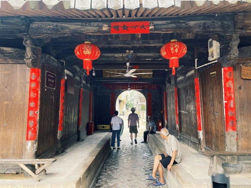 第一站：圣旨门古街 - 吃喝玩乐全包圆