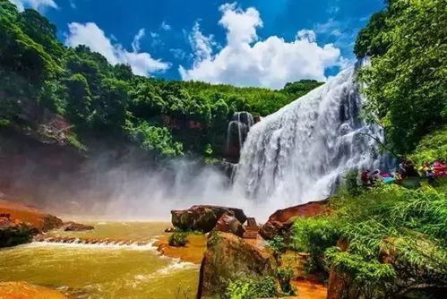 赤水大瀑布：一场湿到怀疑人生的奇幻漂流