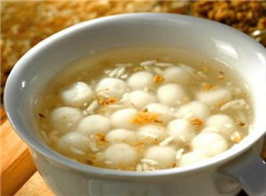 2. 软糯香甜的“糯米鸡”