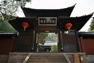 第一站：漫步古城墙，感受历史的呼吸