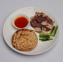 1. 阜成路：“超级大饭”一条街， 那是真·贵气逼人