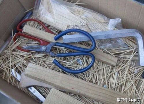 扎三根牙签时牙签扎在什么位置凳子Neng站稳,三根牙签固定