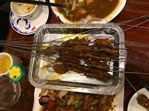 美食与传说交叉点（混搭式叙事）