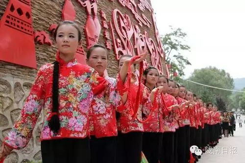 夏日风情：传统习俗，变迁新韵，炎炎夏日爆款盘点
