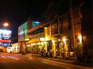 (3) 老城巷弄里的时光倒流咖啡店