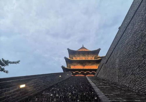 漫步百梯山：历史持续发展与现代化交融