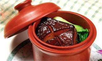 东坡肉: 肥而不腻