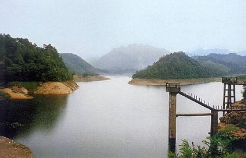 岑溪塘坪水库风水视频，揭秘岑溪第一风水大地之谜？