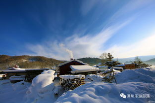 雪乡摄影：如何拍出大片
很多摄影爱好者喜欢来雪乡拍照。这里的每一个角落都是一幅画。但是要想拍出好照片，也是有技巧的。先说说要注意保暖，主要原因是手冻僵了就按不下快门了。接下来要注意光线，早晚的光线最适合拍照。要注意构图，利用雪蘑菇、红灯笼等元素进行构图。再说说要多拍，多尝试不同的角度和参数。相信你一定能拍出满意的作品。
雪乡交通：如何到达