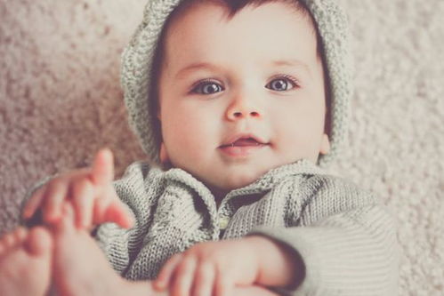 邓千宇这个名字如何改写成长尾关键词？