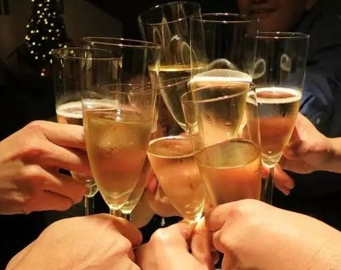 星座也懂酒桌文化？
