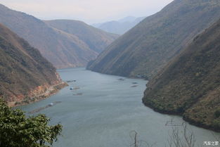 对抗性观点：为什么雨季是最佳自驾时间？