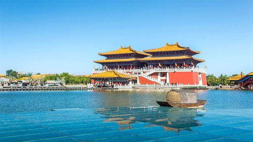 清明上河园：在画中穿梭？梗像是挤地铁