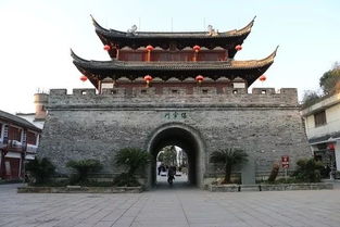 上午：古街随意碰壁