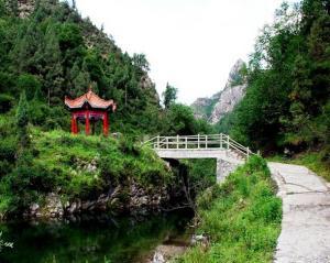 景点巡礼：眼花缭乱的美景
