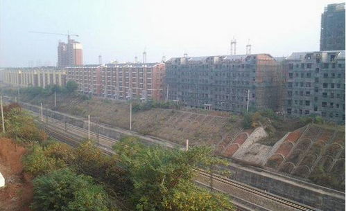 住宅前有铁路风水,风水前面有高铁路