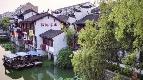 1. 当地特色较小吃