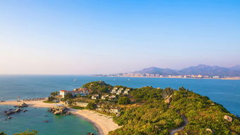 第二站：古老建筑与现代化商业活动交错的街区