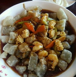 抿圪斗：手艺活儿里流淌着汗水