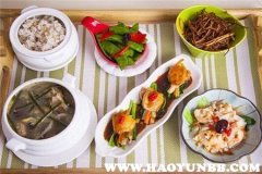 剖腹产后坐月子30天，如何挑选下奶效果好的八种蔬菜食谱？