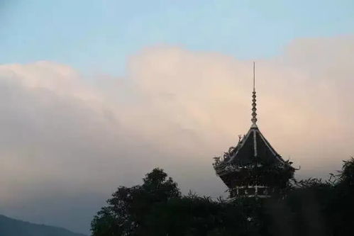 1. 运城盐湖：神秘的盐层