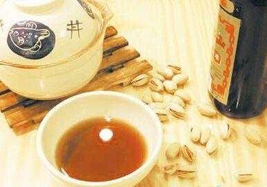 3. 雄黄酒：传说中的“驱邪神器”