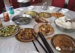 美食荒漠：难吃到怀疑人生